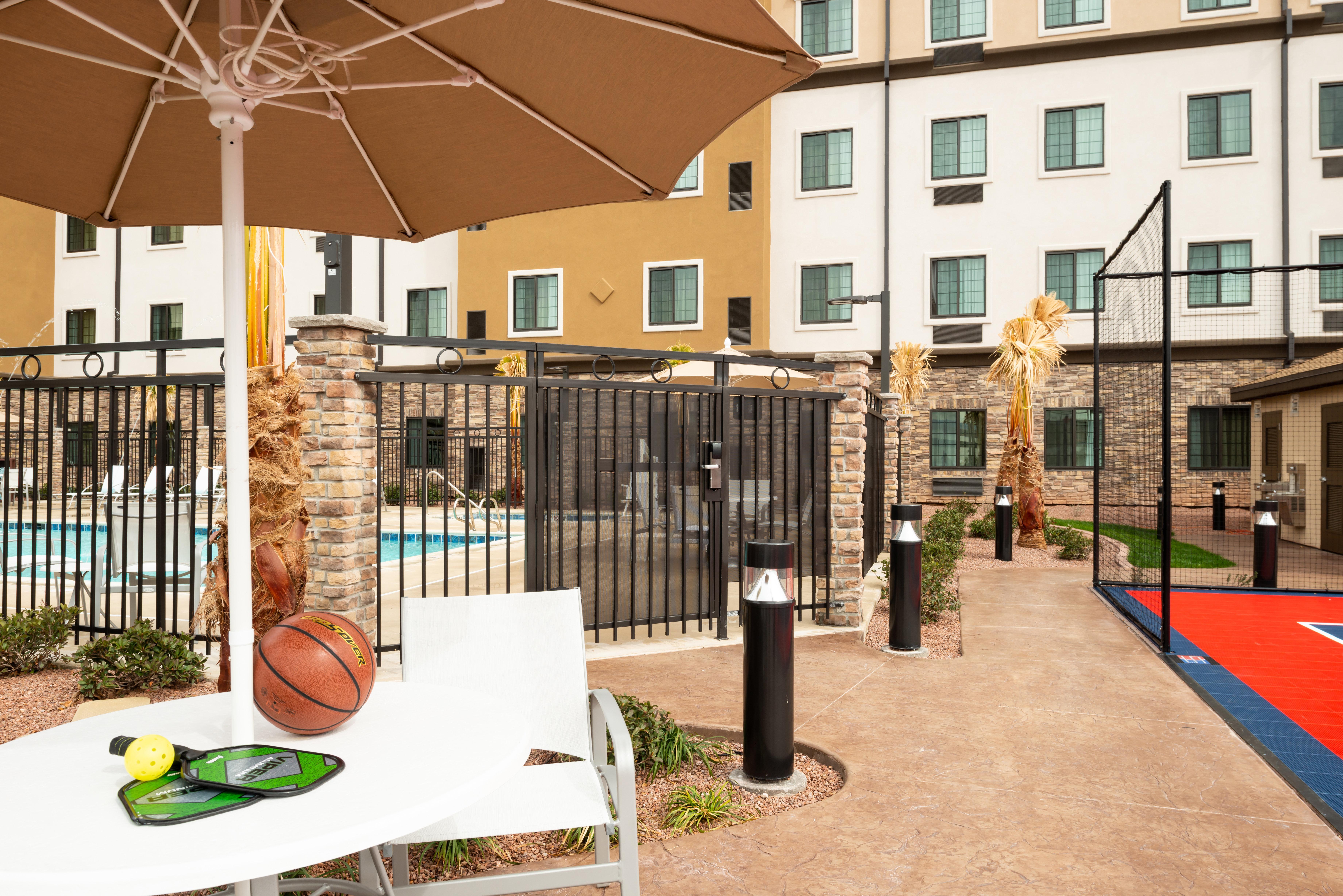 Staybridge Suites - St George By Ihg Сент-Джордж Экстерьер фото